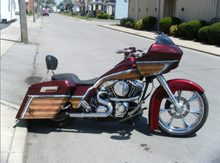 Load image into Gallery viewer, 23&quot; MO&#39; FL FRONT FENDER
