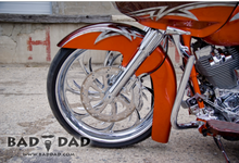 Load image into Gallery viewer, 23&quot; MO&#39; FL FRONT FENDER
