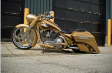 Load image into Gallery viewer, 23&quot; WRAP FRONT FENDER
