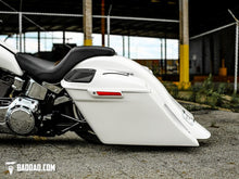 Load image into Gallery viewer, COMPLETE COMPETITION KIT WITH TAILLIGHTS - 200MM SOFTAIL
