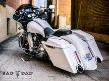 Load image into Gallery viewer, ROAD KING &amp; SOFTAIL COMPLETE SPEAKER LID PACKAGE
