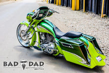 Load image into Gallery viewer, ROAD KING &amp; SOFTAIL SPEAKER LID PACKAGE WITH FLUSH LIGHTS
