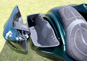 SADDLEBAG TEATHERS